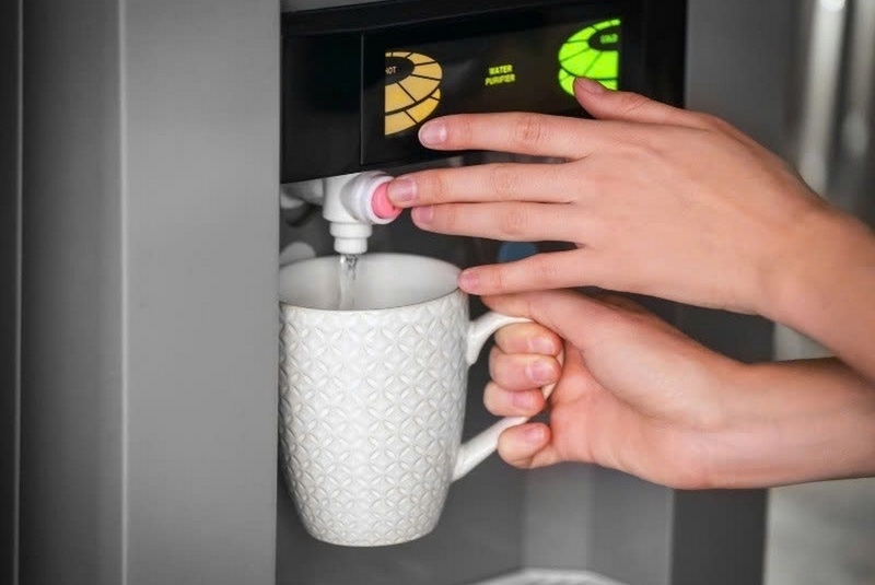 Cây nước nóng lạnh không dùng bình là gì ảnh 2