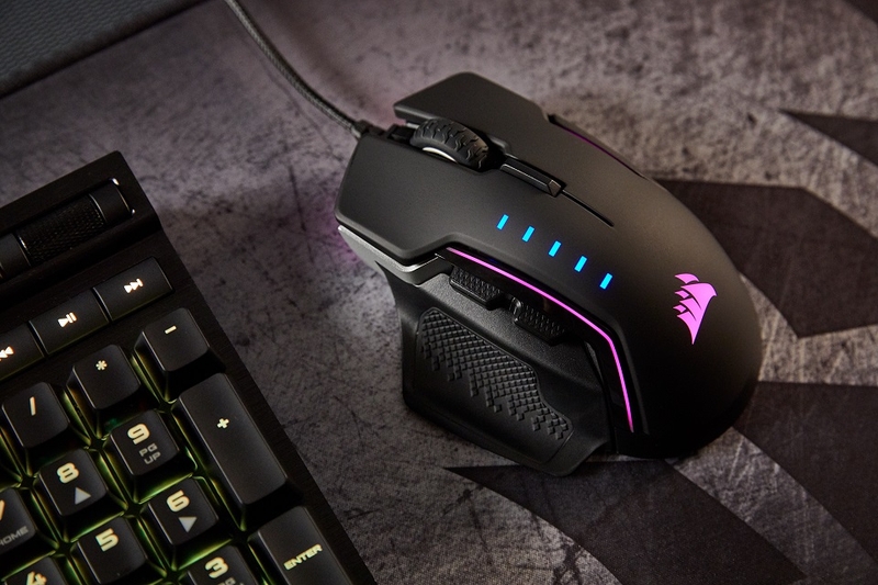Chuột Corsair hệ thống đèn LED RGB rực rỡ