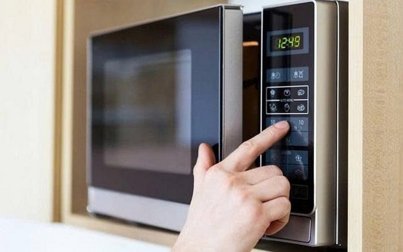 Có nên quay sữa tươi trong lò vi sóng ảnh 3