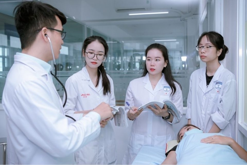 Nhóm ngành Y - Dược - Sức khỏe