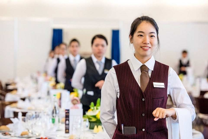 Ngành Du lịch và Quản trị Khách sạn, Nhà hàng