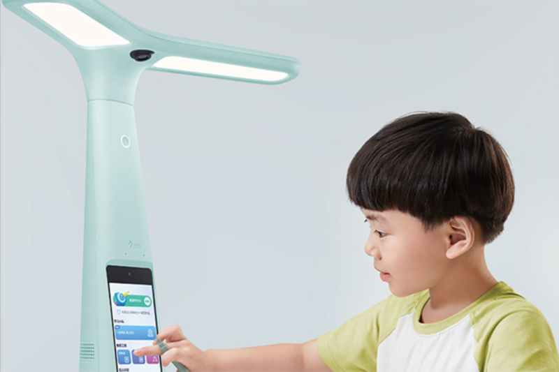 Tính năng nổi bật của đèn làm bài tập thông minh