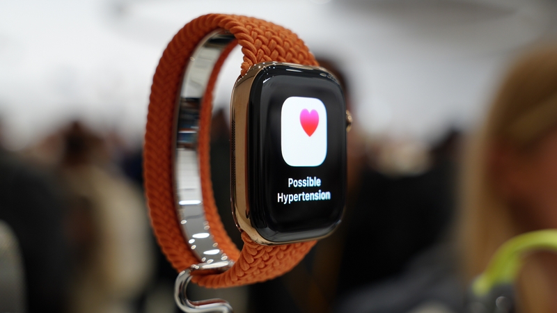 Đánh giá Apple Watch Series 11 6.jpg