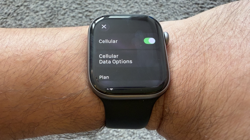 Đánh giá Apple Watch Series 11 7.jpg