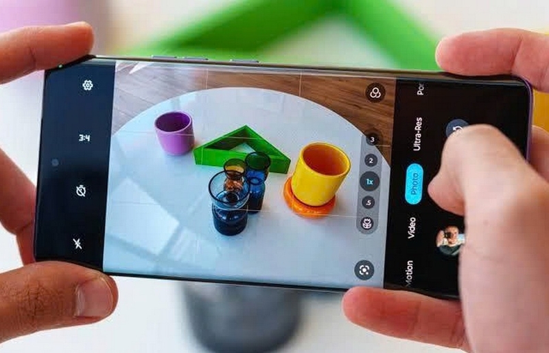 Đánh giá Motorola Edge 50s Pro ảnh 3