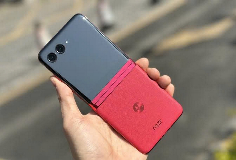 Đánh giá Motorola Razr 40 ảnh 4