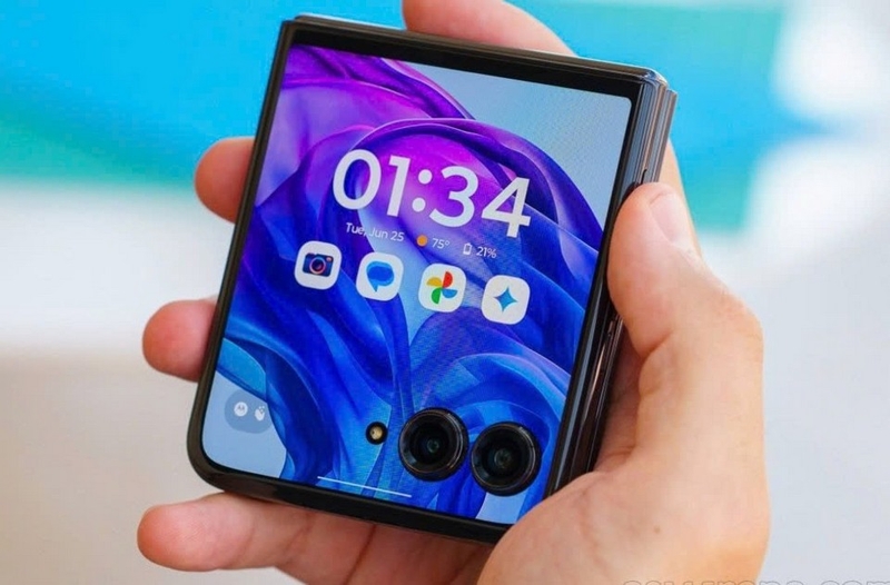 Đánh giá Motorola Razr 50 Ultra ảnh 6