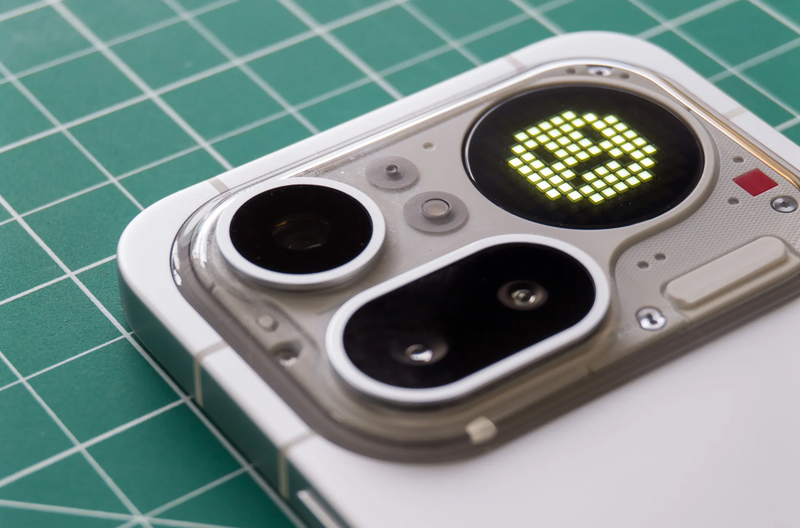 Đánh giá Nothing Phone 4A Pro 2.png