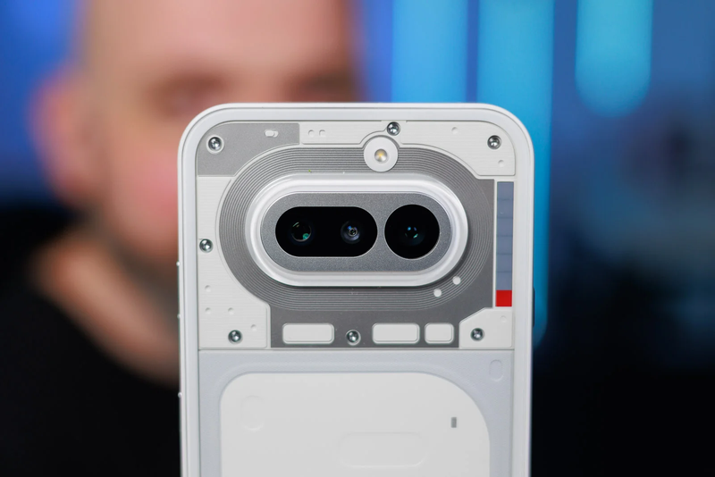 Đánh giá Nothing Phone (4a) 6.png