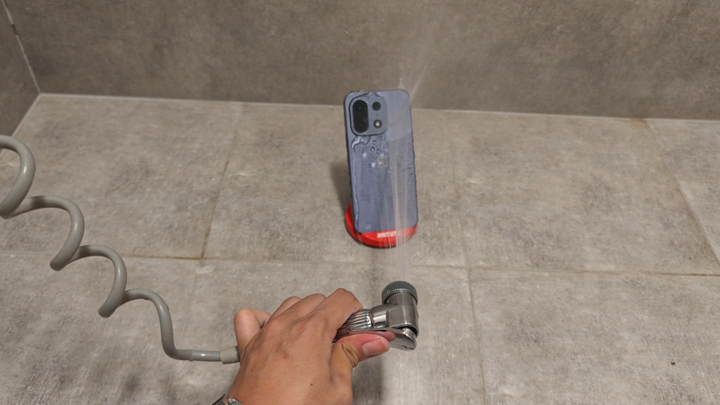 Đánh giá OnePlus Turbo 6x Pro 4.png