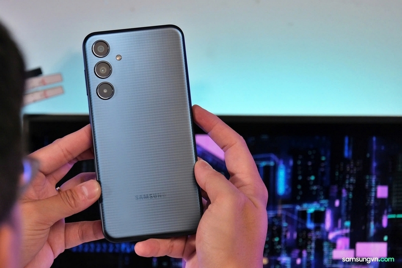 Đánh giá Samsung Galaxy M35 ảnh 1