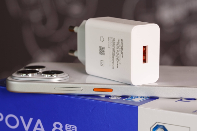 Đánh giá Tecno Pova 8 10.jpg