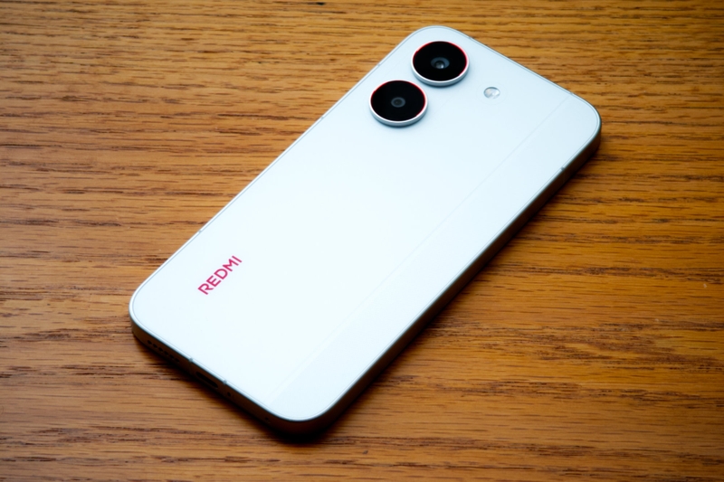 Đánh giá Xiaomi Redmi Turbo 5 3.jpg
