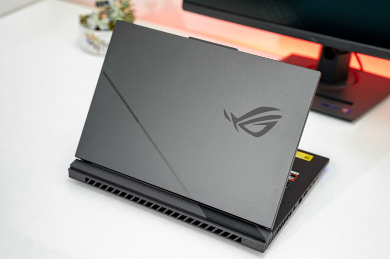 Đánh giá laptop Asus TUF Gaming A14 FA401UH-RG001W R7 260_ Có đáng để lựa chọn