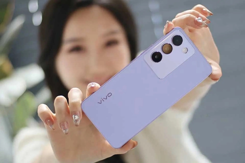 Đánh giá vivo Y100 ảnh 3
