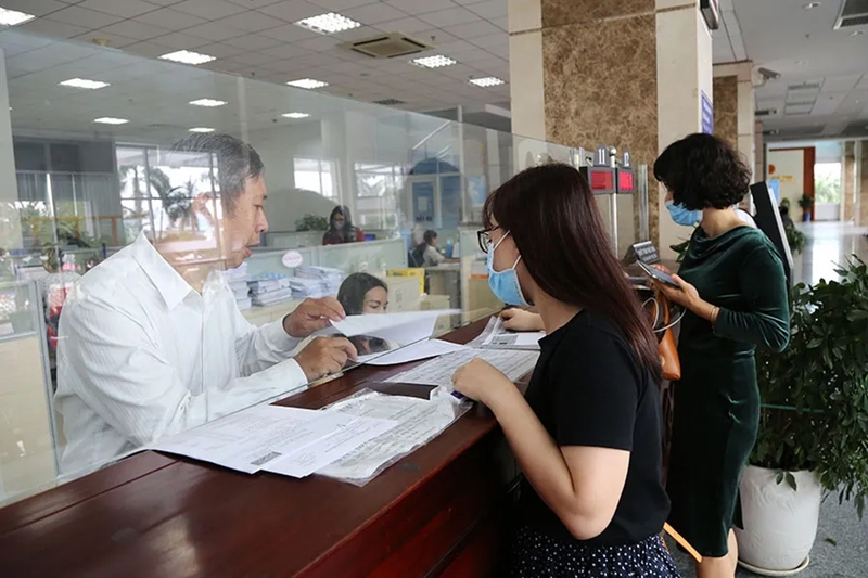 Thu nhập từ đầu tư vốn và chuyển nhượng