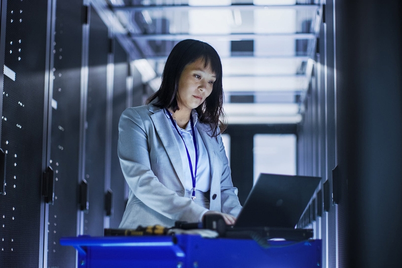 Một database developer giỏi cần có kiến thức về các hệ điều hành khác nhau như Windows và Linux