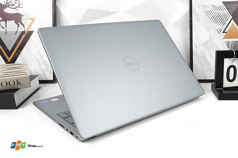  Đánh giá Dell 16 inch N5640 - 10
