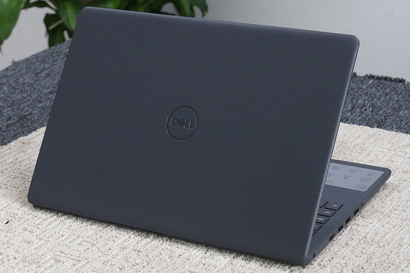 Đánh giá Dell Inspiron 15 3530 i7 - 08