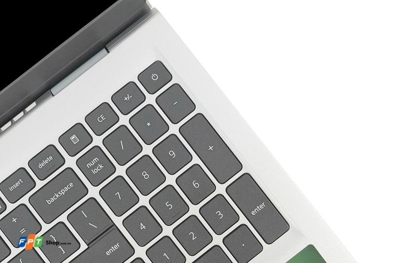 Dell Inspiron N3520-13.jpg