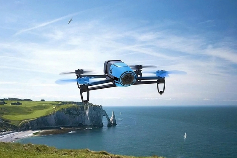 Đi biển nên dùng flycam hay camera hành động ảnh 4