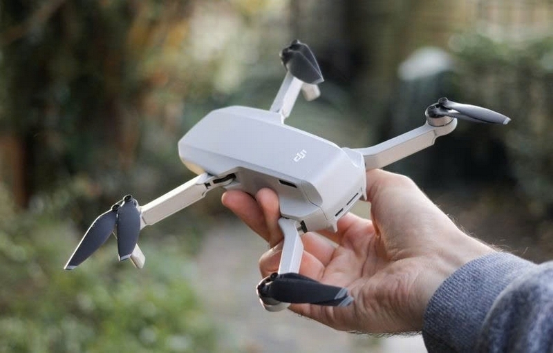 Đi du lịch hè có nên mang theo flycam ảnh 1