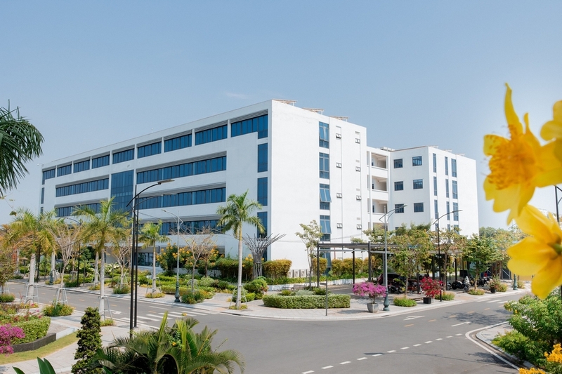 Điểm chuẩn Đại học Kinh tế TPHCM 2026 ảnh 2