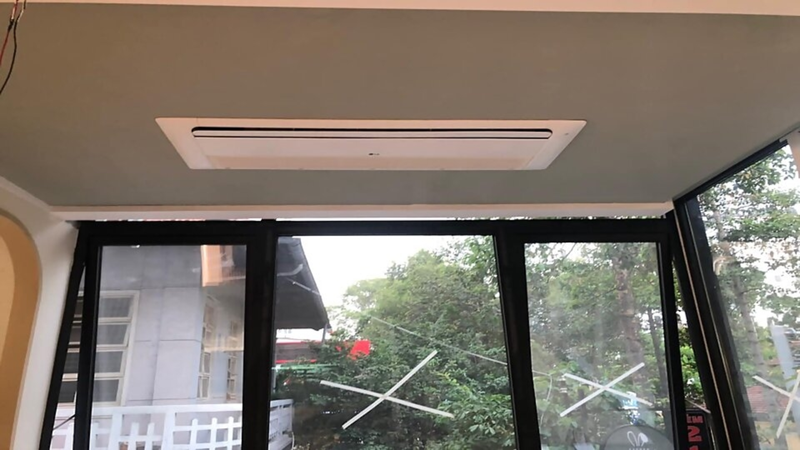 Điều hòa âm trần 1 hướng thổi hình 2.png