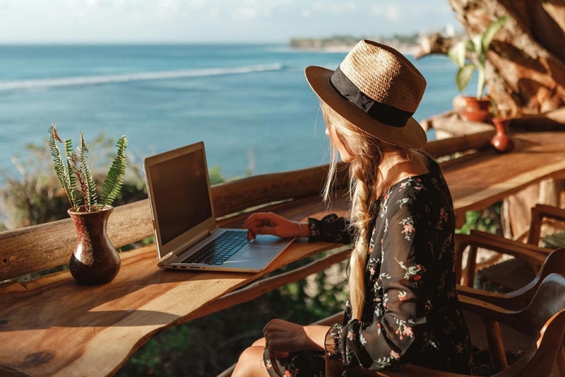 Digital Nomad - 04