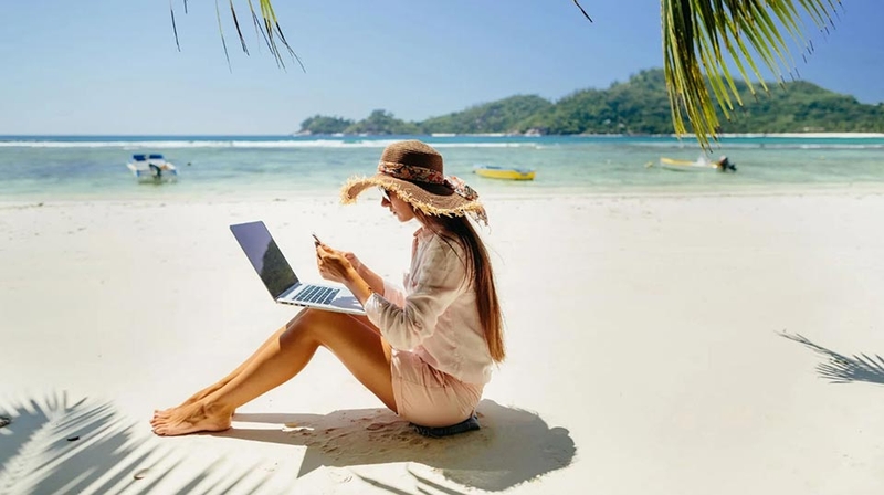 Digital Nomad - 06