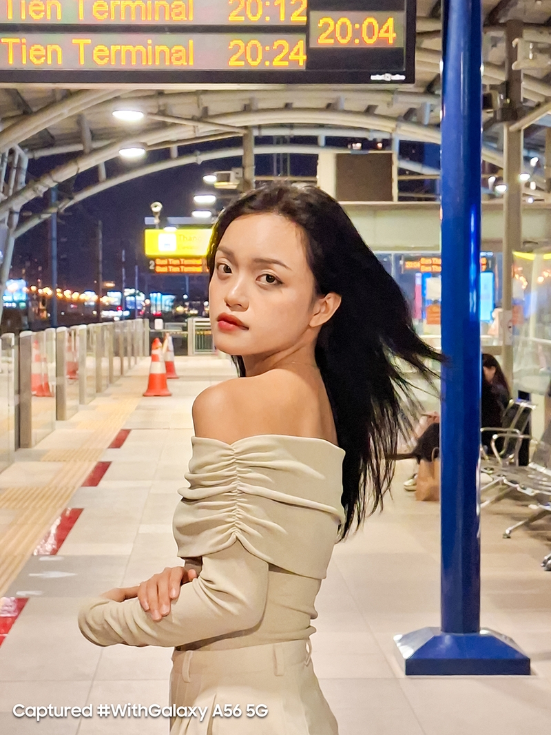 Du-trend-metro-cung-galaxya56-5g (2).jpg