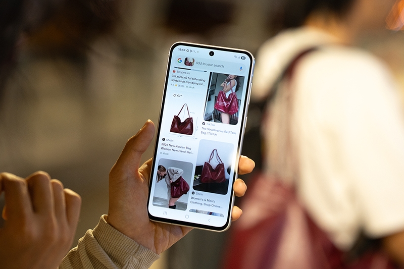 Du-trend-metro-cung-galaxya56-5g (8).jpg