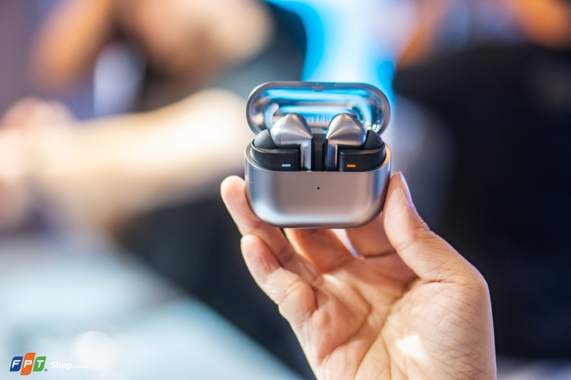 So sánh Galaxy Buds3 và Buds3 Pro (ảnh 2)