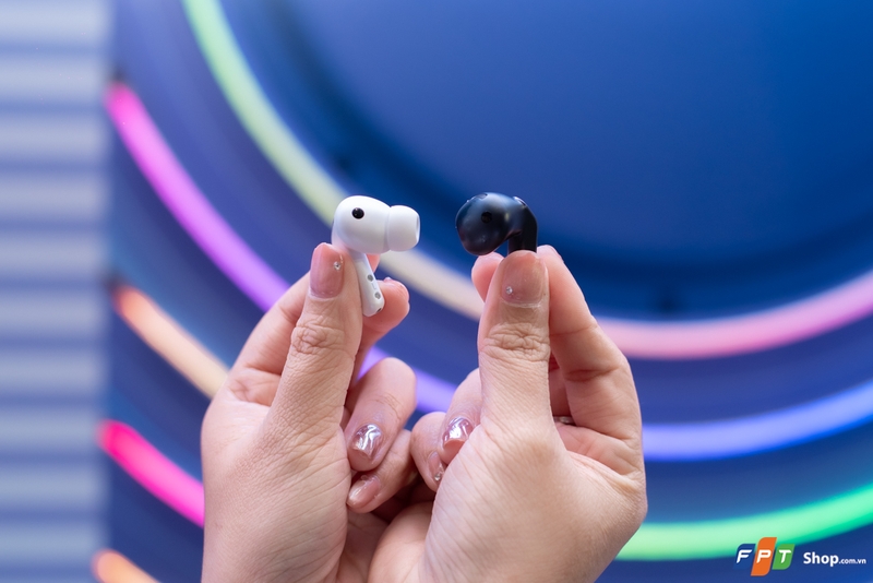 Galaxy-Buds4-Pro (7).jpg
