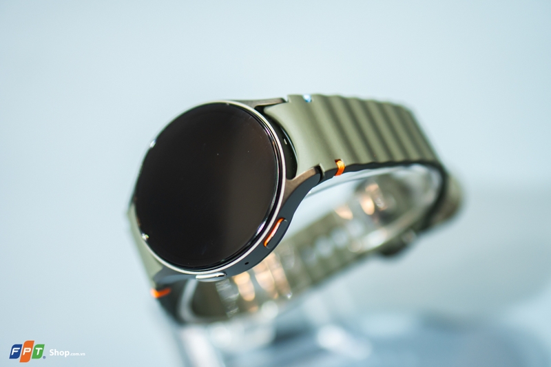 Trên tay Samsung Galaxy Watch7 12