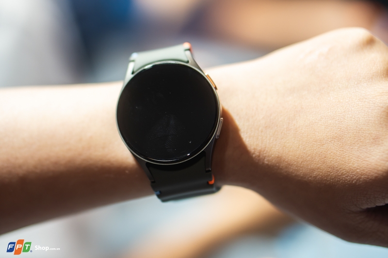 Trên tay Samsung Galaxy Watch7 3