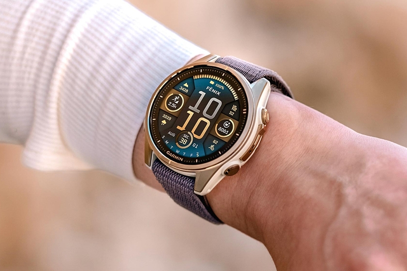 Fenix 8 47mm hỗ trợ kết nối Bluetooth và Wi-Fi
