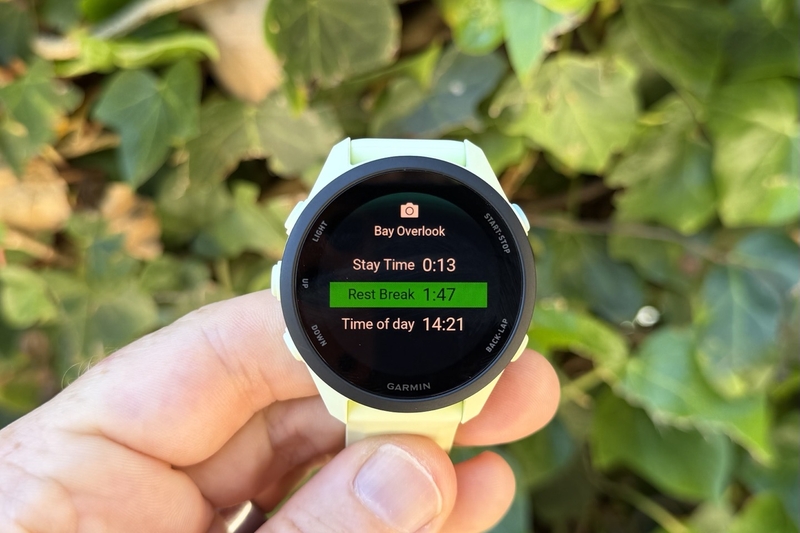 Đánh giá Garmin Forerunner 70 ảnh 1