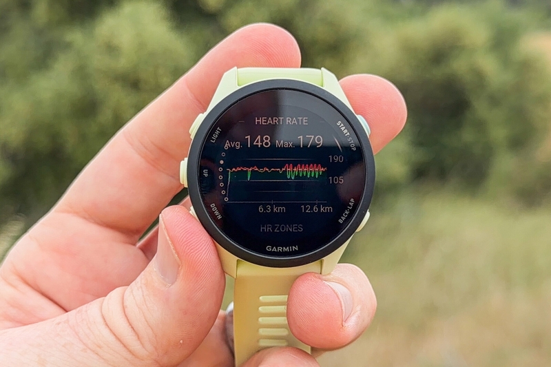 Đánh giá Garmin Forerunner 70 ảnh 19