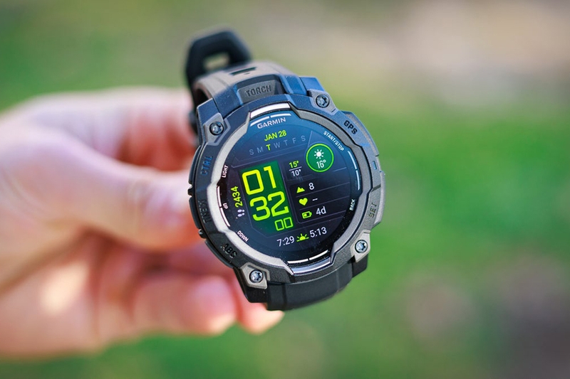 Garmin-Instinct-3-AMOLED-12.jpg