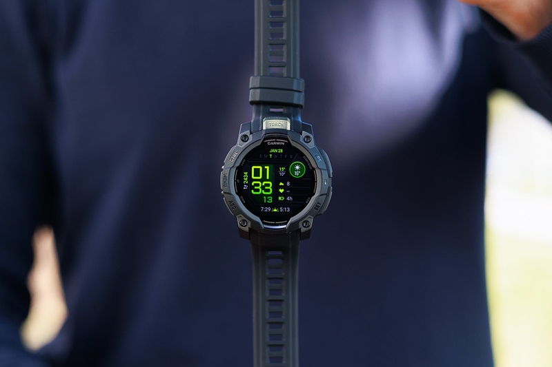 Garmin-Instinct-3-AMOLED-7.jpg
