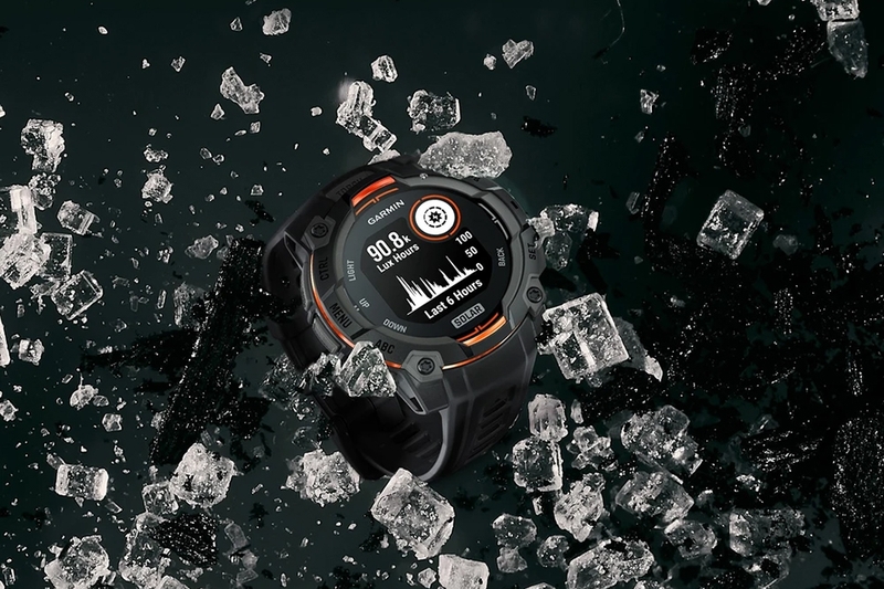Garmin-Instinct-3-Solar-1.jpg