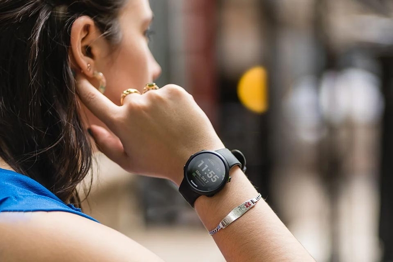 So sánh Garmin Swim 2 với Garmin Forerunner 45 - 03