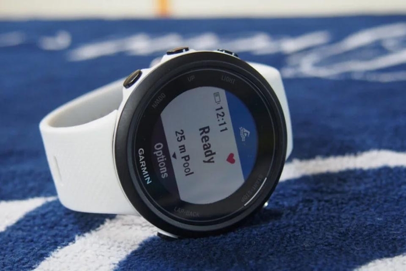 So sánh Garmin Swim 2 với Garmin Forerunner 45 - 05