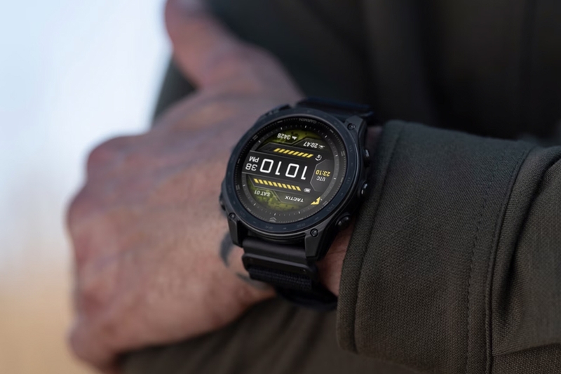 Garmin Tactix 8 không chỉ là đồng hồ chiến thuật mà còn là thiết bị theo dõi sức khỏe mạnh mẽ