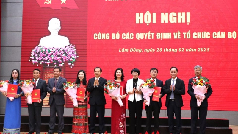 Giám đốc Sở 4