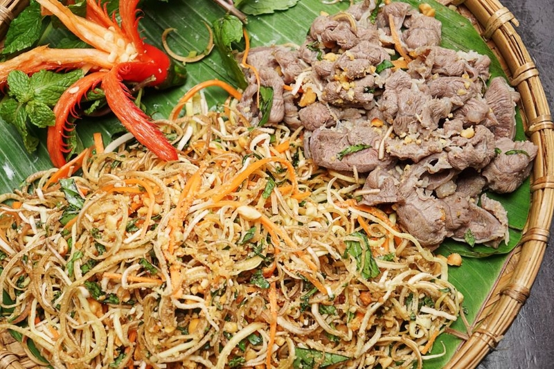 món gỏi bê thui hấp dẫn
