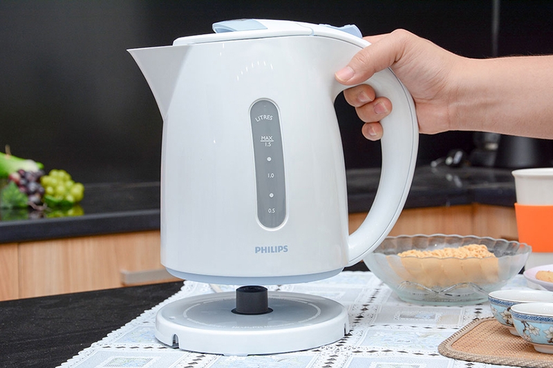 Ấm siêu tốc Philips HD4646 1.5 lít