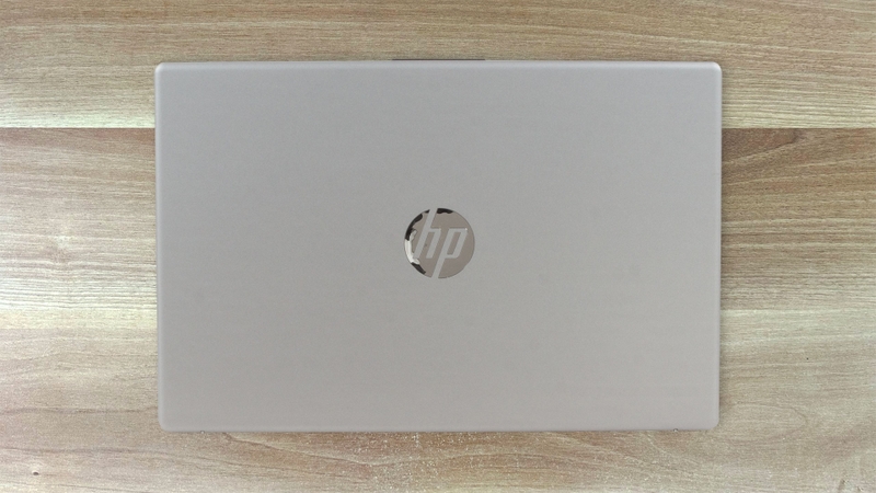 HP-250-G10-review-8.jpg