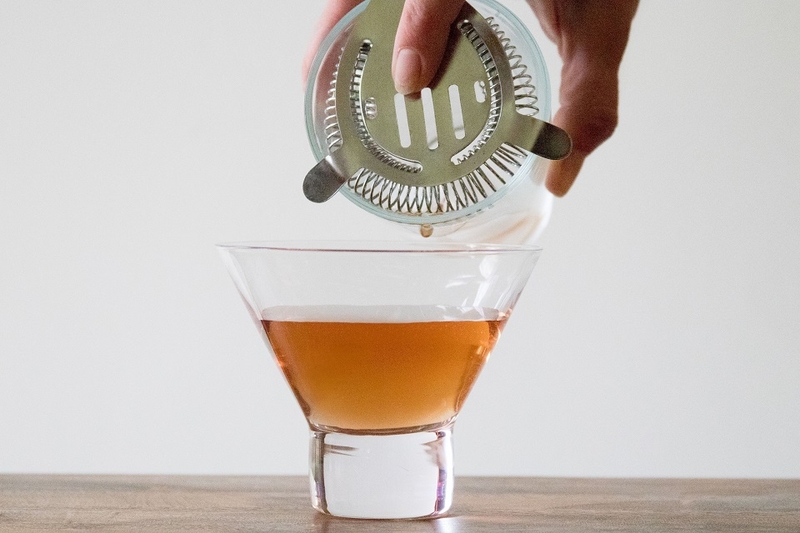 Mẹo pha chế Cocktail Hanky Panky ngon đúng điệu